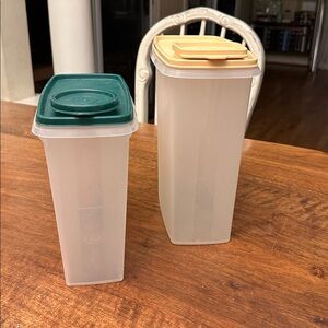 TUPPERWARE Cereal Container Bundle